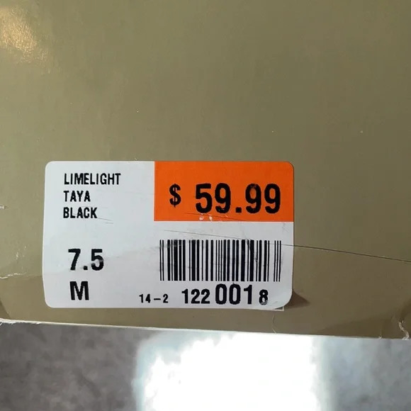 Brown boots - Picture 6 of 7